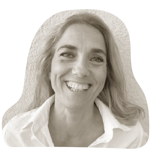 Mónica Peña Fernandez, fundadora de Connective Tantra School (Escuela de Tantra Conectivo), Alicante, España Mónica Peña Fernandez